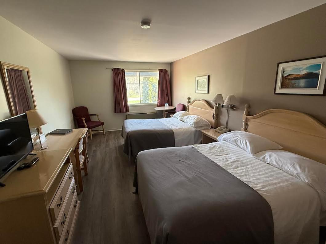 Motel Le Transit Мон-Сент-Илер Экстерьер фото
